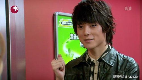 张超和女朋友互爆料视频